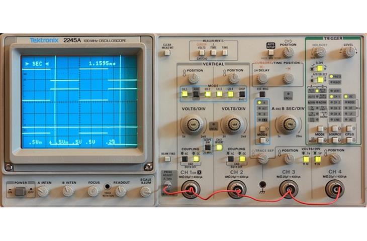 Tektronix MDO3054 oscilloscope