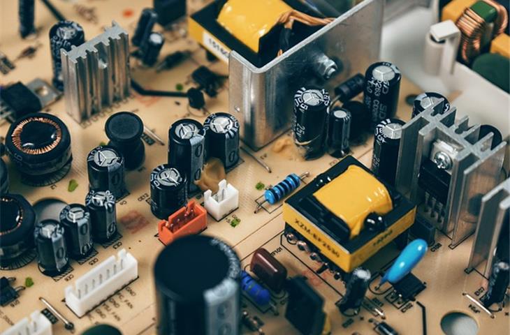 Pacemaker overload test circuit device