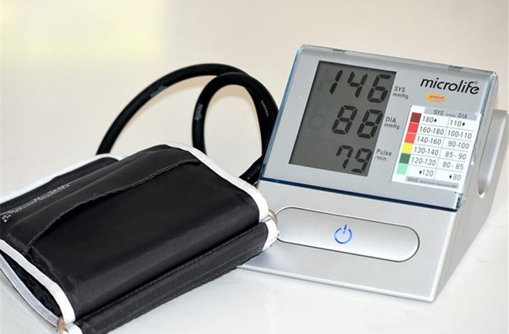 dialysis machine blood chamber pressure drop tester